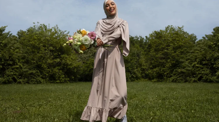Gamis Bini Orang Jadi Tren Baju Lebaran 2026