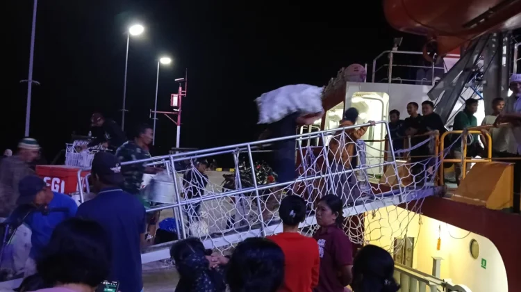 Arus Mudik di Pulau Terluar Enggano Ramai Lancar
