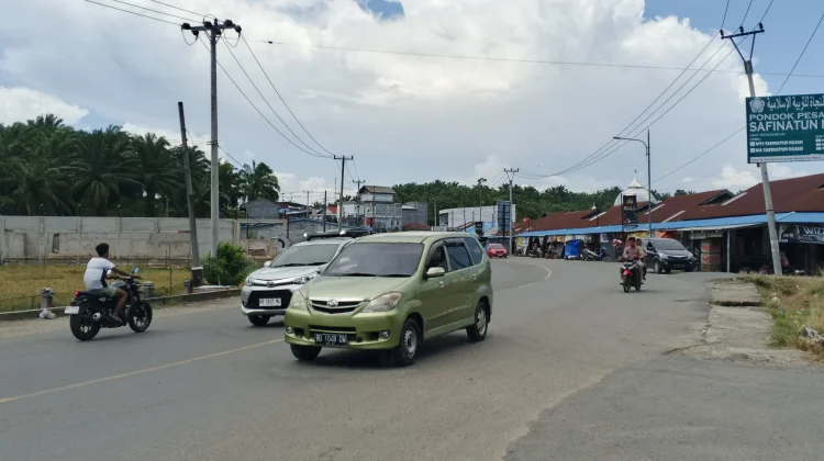 Arus Mudik di Jalur Lintas Barat Sumatra Mukomuko Ramai Lancar