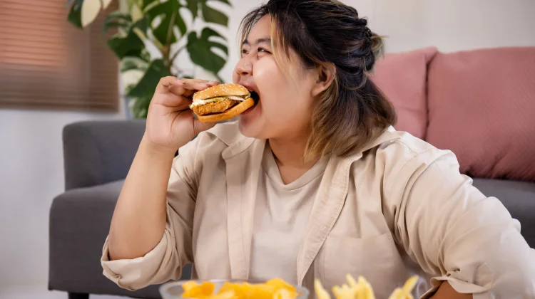 Mengenal Food Coma setelah Makan