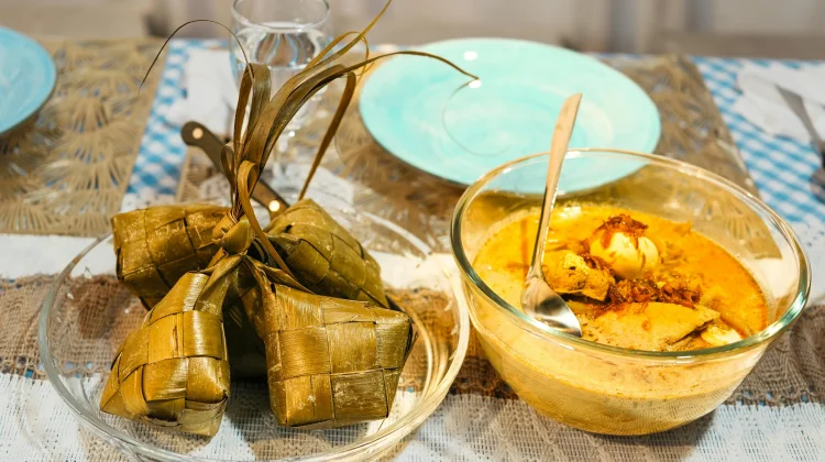 Cara agar Tidak Kebablasan saat Lebaran