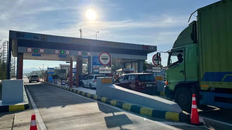 Update 22 Maret 2026, Trafik Kendaraan Lewati Tol Bengtaga Meningkat 118,60%