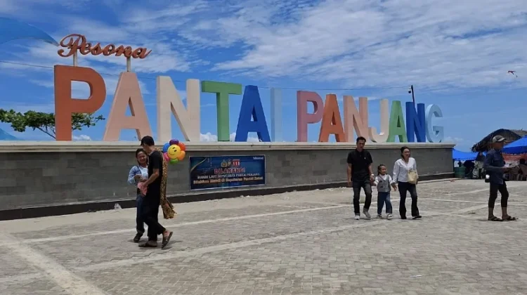 Wisata Bengkulu Ramai saat Lebaran Mencapai 80 Ribu Orang Berkunjung