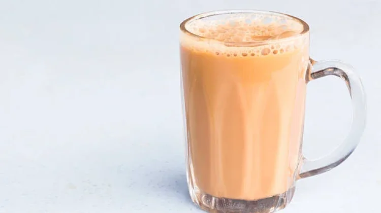 Cara Mudah Membuat Teh Tarik di Rumah