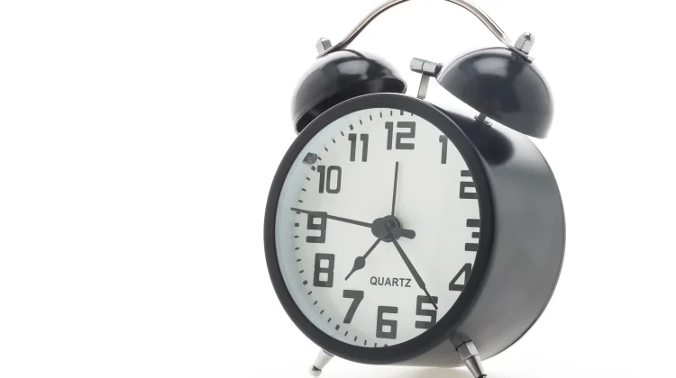 Melatih Diri Bangun Pagi tanpa Alarm sebagai Kebiasaan Hidup Sehari-hari
