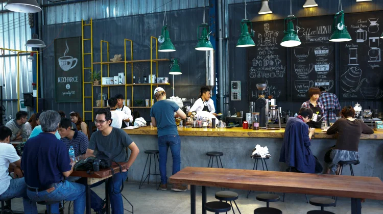 Menjadikan Warung Kopi sebagai Tempat Berbagi Cerita, Bukan Sekadar Ngopi