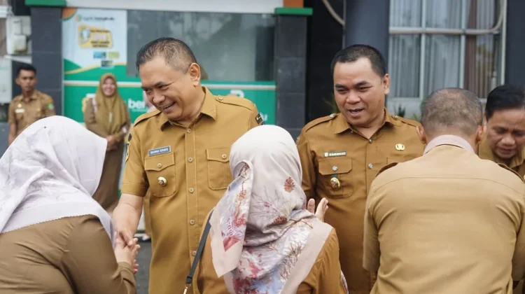 Bupati Bengkulu Tengah Tekankan Disiplin ASN