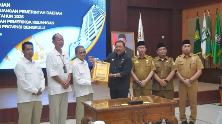 Transparansi untuk Bantu Rakyat, Pemprov Bengkulu Serahkan LKPD 2025 ke BPK RI