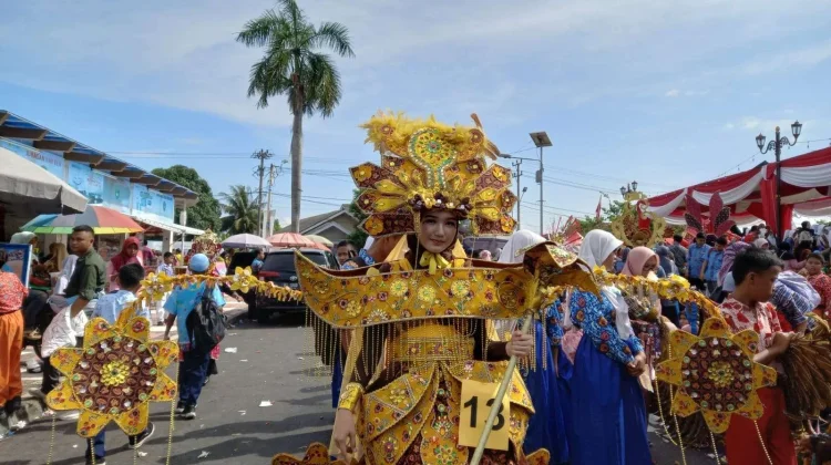 HUT ke-307 Kota Bengkulu Dimeriahkan Karnaval Bengkulu Berbatik
