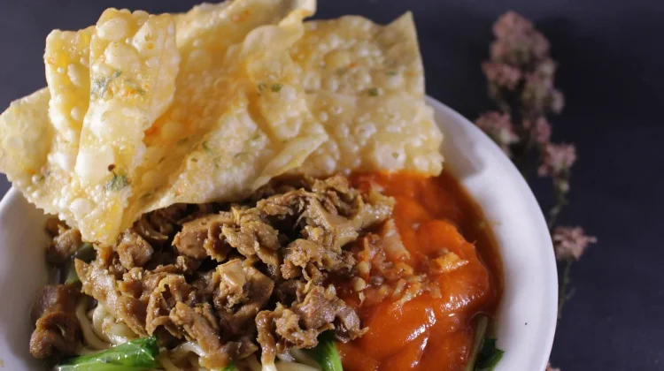 Resep Mie Ayam Rumahan Lezat dan Praktis