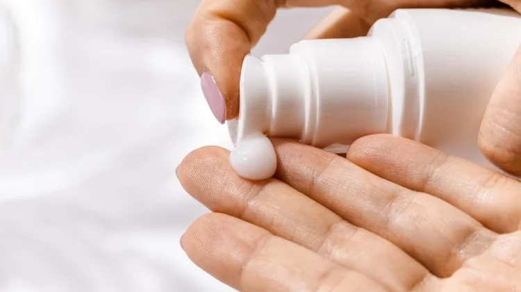 Cuaca Mendung Tetap Wajib Pakai Sunscreen