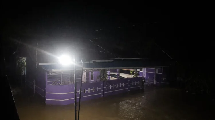 Dampak Banjir Banjir Sawah Lebar Kota Bengkulu, Pelaku UMKM Tak Berjualan