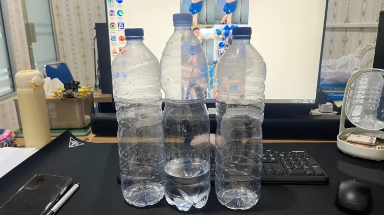 Minum Air Putih Jaga Produktivitas Kerja
