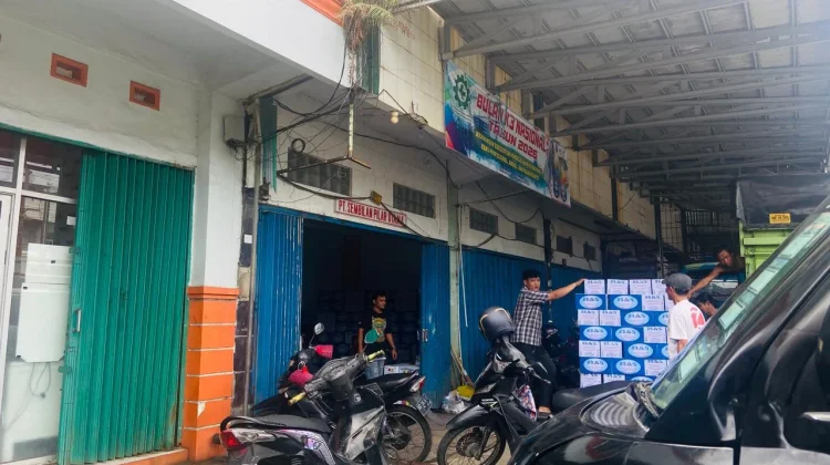 Kenaikan Harga Plastik Tekan Biaya Produksi Air Kemasan