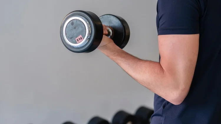 Manfaat Olahraga Gym untuk Kesehatan Fisik