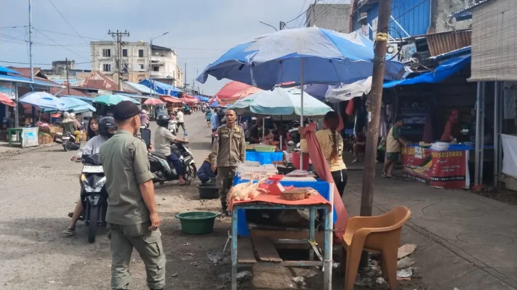 Satpol PP Kota Bengkulu Kembali Tertibkan PKL di Kawasan Pasar Panorama