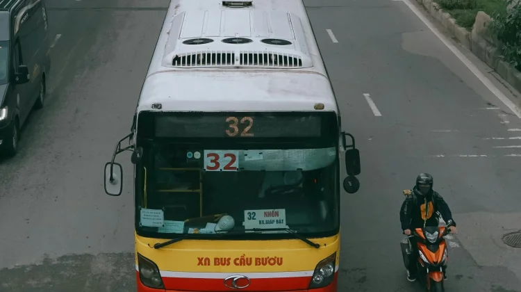 Memilih Transportasi yang Efisien untuk Mendukung Aktivitas Harian