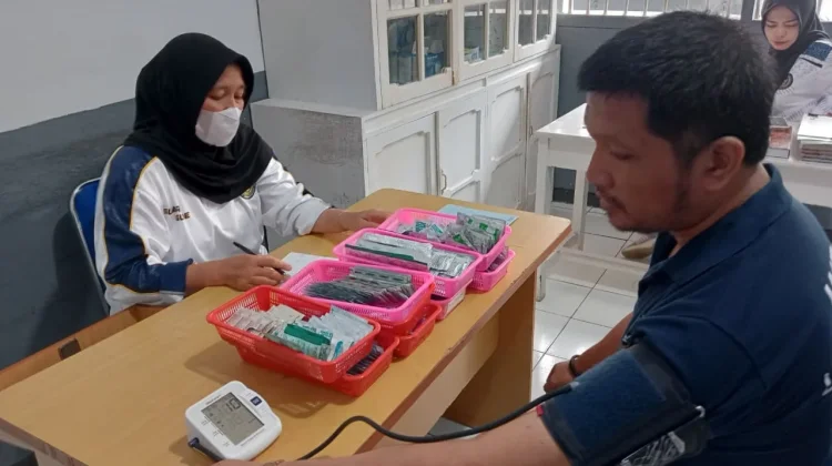 WBP Lapas Arga Makmur Lakukan Pemeriksaan Kesehatan Secara Rutin