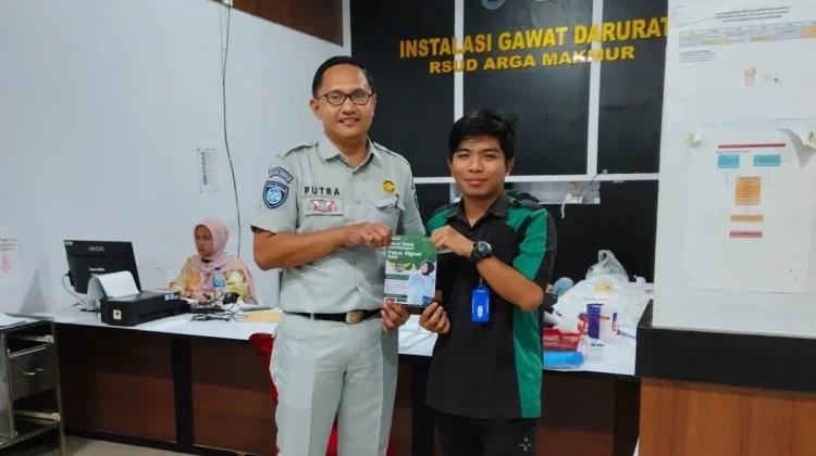 JR Monitoring Korban Laka dan Sosialisasi Aplikasi SIGNAL di RSUD Argamakmur