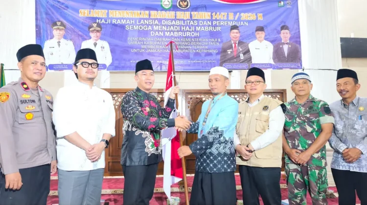 Bupati Lepas Keberangkatan Jemaah Calon Haji