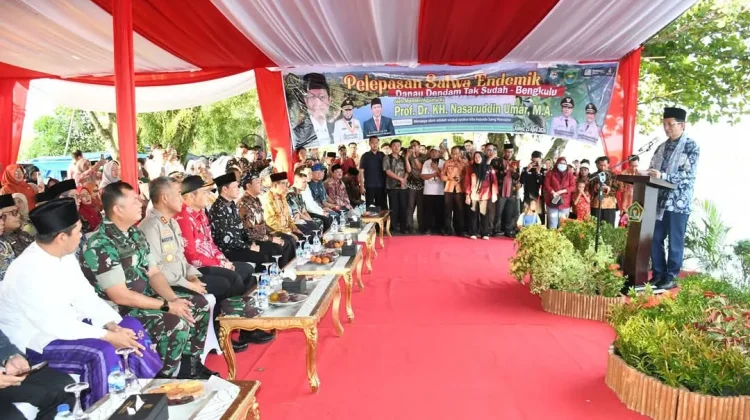 Menag RI dan Wali Kota Bengkulu Lepas Satwa Endemik