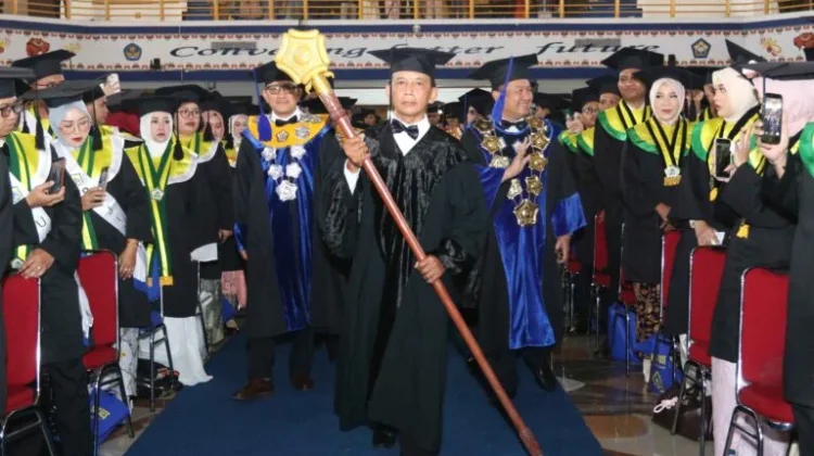 Wisuda Unib ke-113 Luncurkan Ijazah Dwi Bahasa