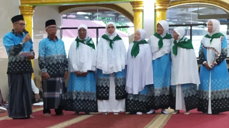 Sebanyak 10 CJH Bajak Dilepas di Masjid Baiturrahim, Bergabung Kloter 3 Bengkulu