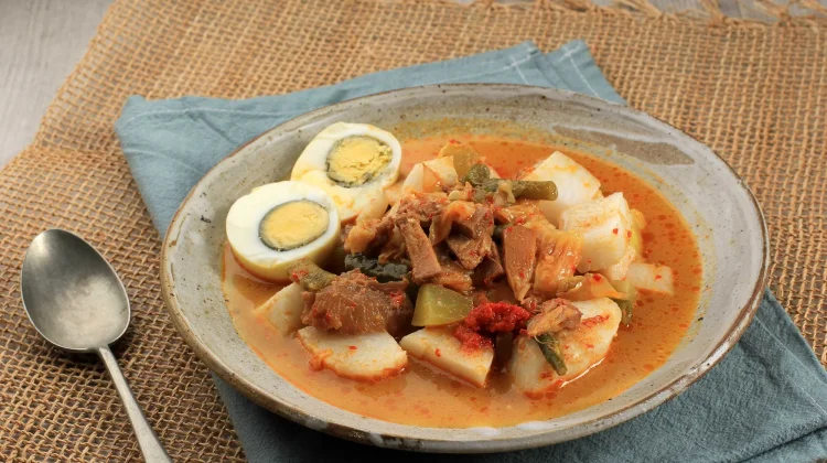 Bahaya Konsumsi Lontong Tunjang Terlalu Sering bagi Kesehatan