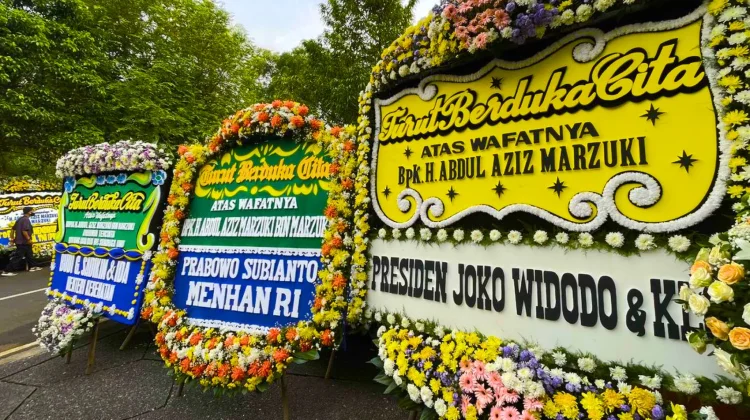 Hukum Kirim Karangan Bunga Duka Cita: Sahkah Dianggap Sebagai Bentuk Takziah?