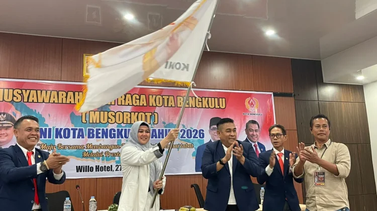 Target 25 Besar PON 2028, Fenti Wisnuwardani Jabat Ketua Koni Kota Bengkulu