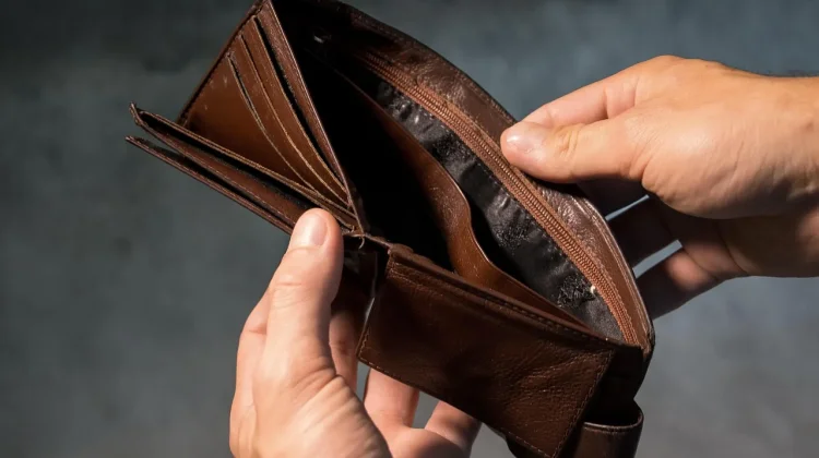 Cara Hemat di Akhir Bulan: Tetap Aman meski Dompet Menipis