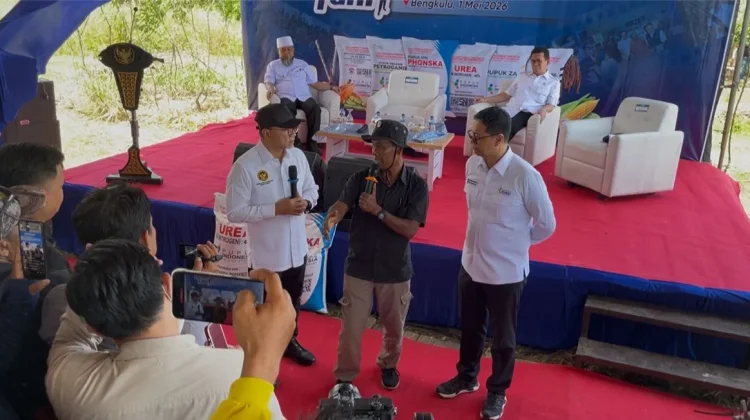 Petani Padi di Bengkulu Keluhkan Rusaknya Sistem Irigasi ke Menko Zulkifli Hasan