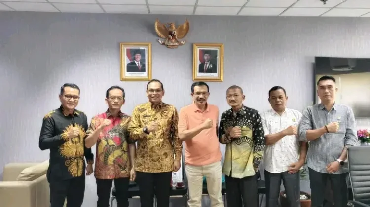 Bupati Seluma Usulkan Perbaikan Irigasi-Program Pengendalian Hama ke Kementan