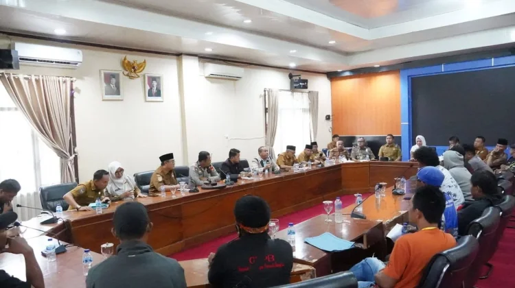 Pemkot Bengkulu Bahas Ulang Pengelolaan Parkir Zona 6 Pasar Panorama