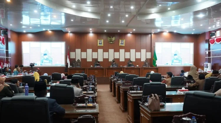 DPRD Kota Bengkulu Sampaikan Rekomendasi LKPj 2025