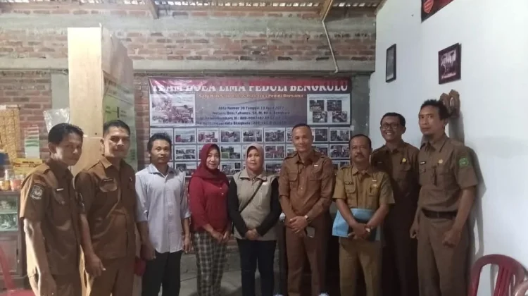 Kesbangpol Kota Bengkulu Beri Pembinaan Ormas