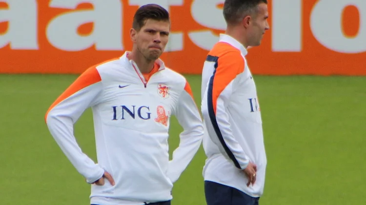 Mengenal Klaas-Jan Huntelaar, Sang Predator Kotak Penalti dari Belanda
