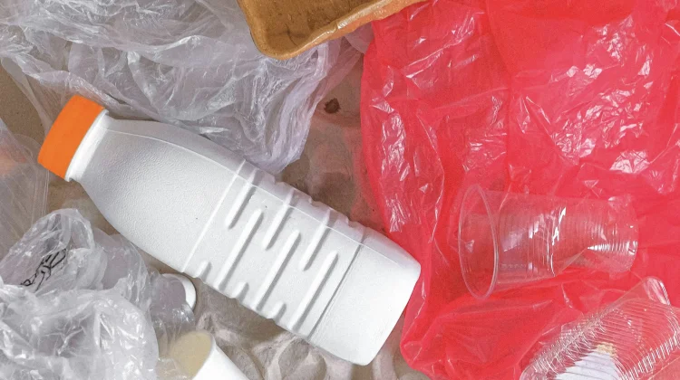 Kenaikan Harga Plastik Picu Kekhawatiran Inflasi di Bengkulu