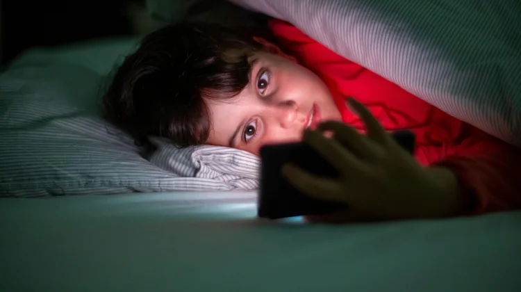 Panduan Screen Time Anak Berdasarkan Usia Menurut WHO