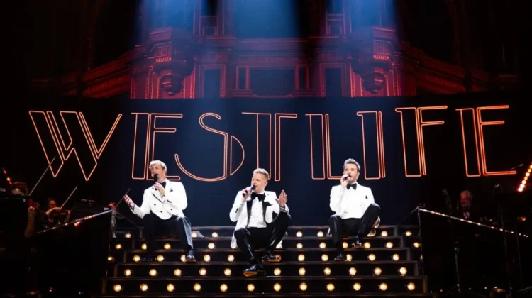 Tiket Konser Westlife Ludes dalam Sekejap