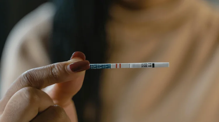 Ramai Artis Indonesia Lakukan Egg Freezing, Sebenarnya Apa Fungsi dan Risikonya?