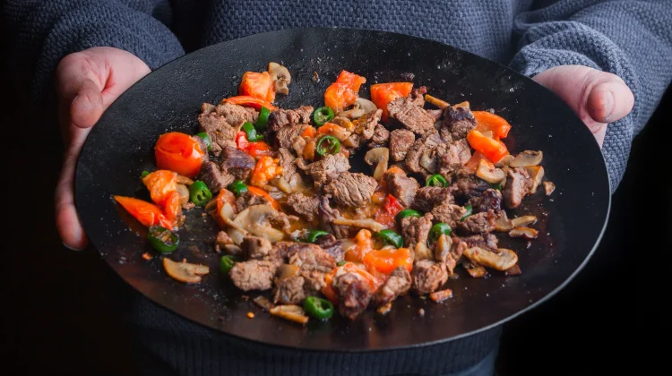 Resep Daging Sapi Empuk dengan Bumbu Sederhana tapi Rasa Mewah