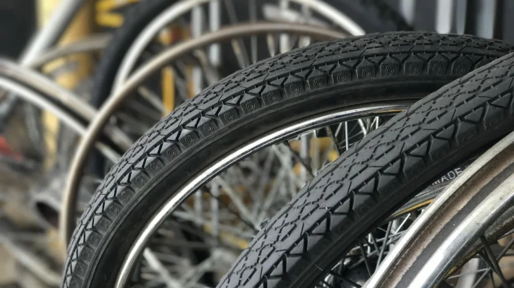 Ban Sepeda Road, MTB, dan Hybrid, Apa Bedanya?