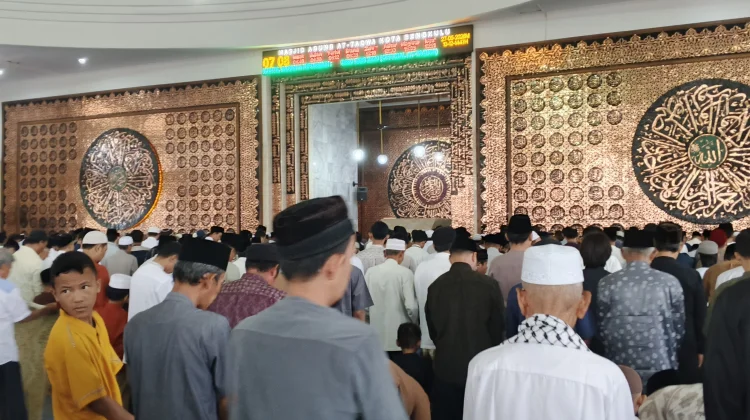 Ribuan Umat Muslim Bengkulu Laksanakan Solat Iduladha 1447 Hijriah