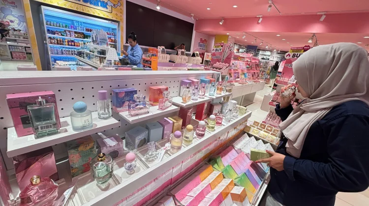 Tips dan Cara Memilih Parfum yang Sesuai dengan Karakter dan Kebutuhan