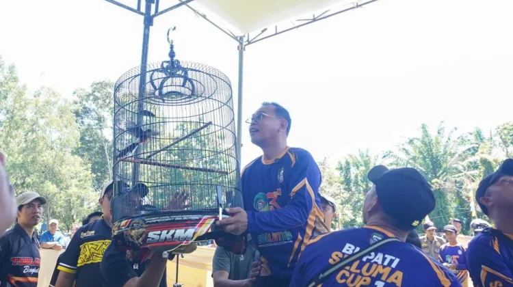 Bupati Teddy Rahman Buka Lomba Burung Berkicau Bupati Cup HUT ke-23 Seluma