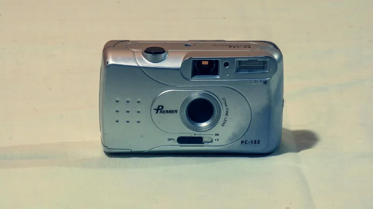 Digicam Kembali Diminati Gen Z, Nostalgia Digital Jadi Tren Baru