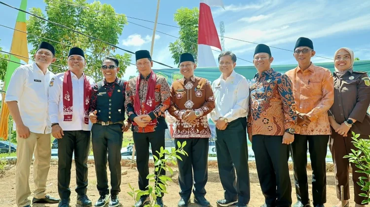 Kemenag Benteng Luncurkan Layanan Digital dan Gerakan Tanam Pohon bagi Catin