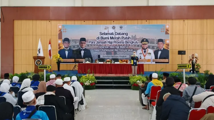 Kemenhaj Imbau Jamaah Haji Jaga Kesehatan dan Jadi Teladan di tengah Masyarakat