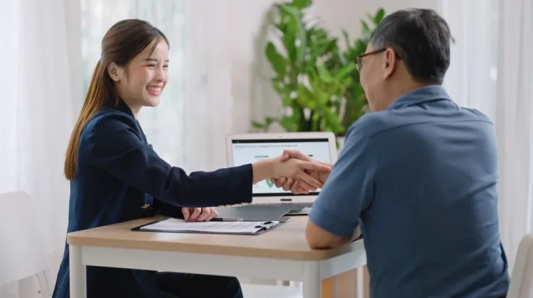 Plus Minus Meminjam Uang di Bank yang Perlu Dipahami